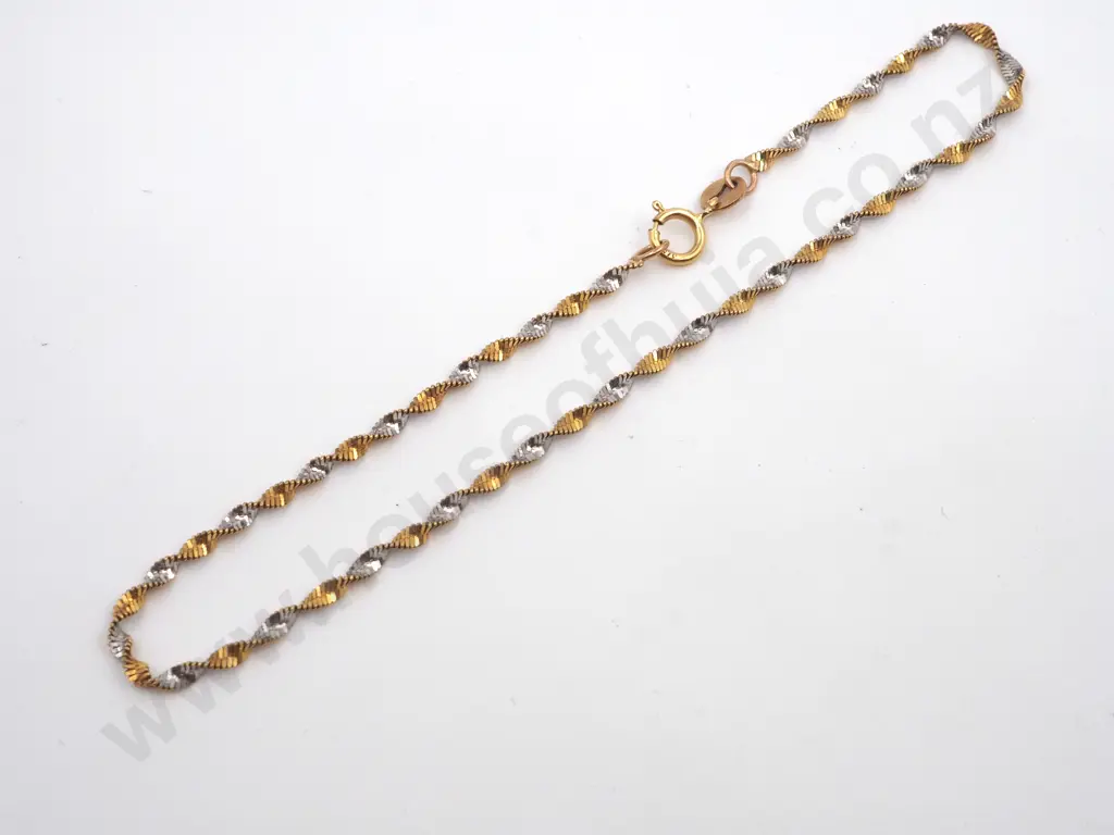 9ct Gold Twist Link Bracelet Image 1++