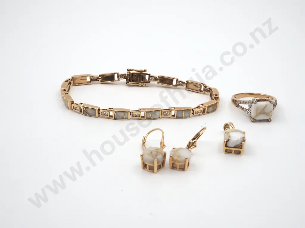 14ct Gold w Gold Bearing Quartz or Diamond Jewellery Set Image 1++