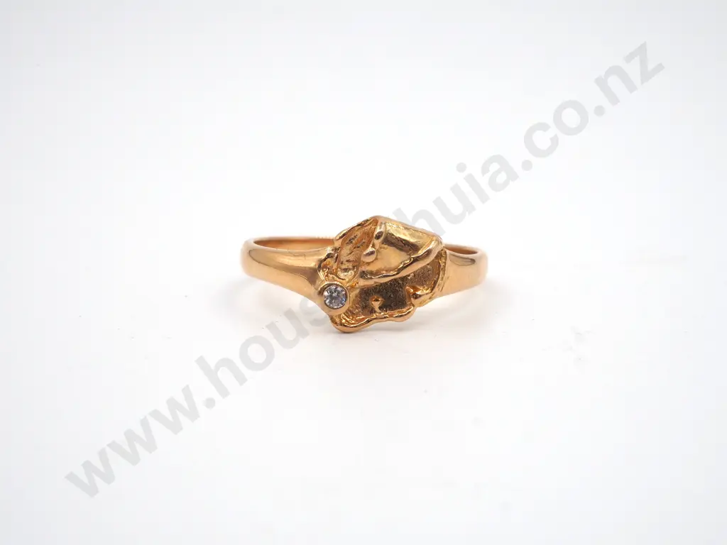 18ct Gold CZ Ring Image 1++