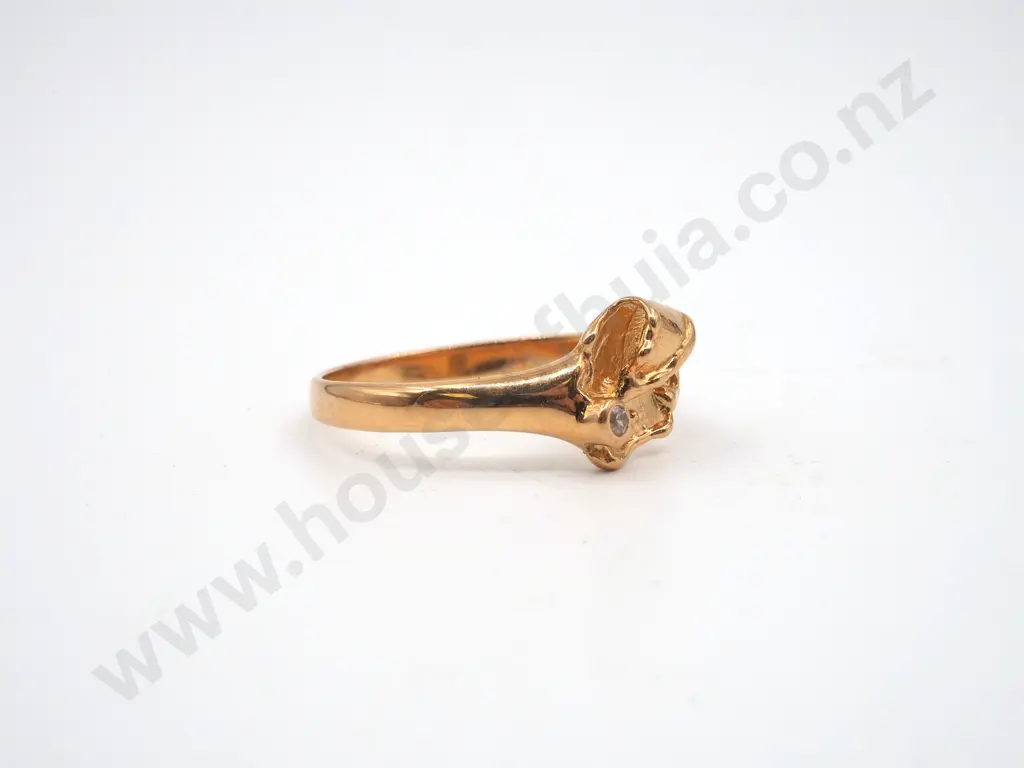 18ct Gold CZ Ring Image 1++