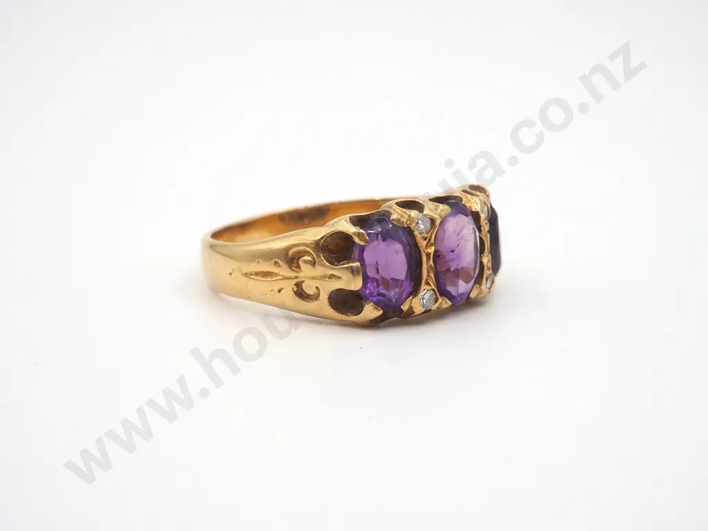 18ct Gold Amethyst Diamond London Bridge Ring Image 1++