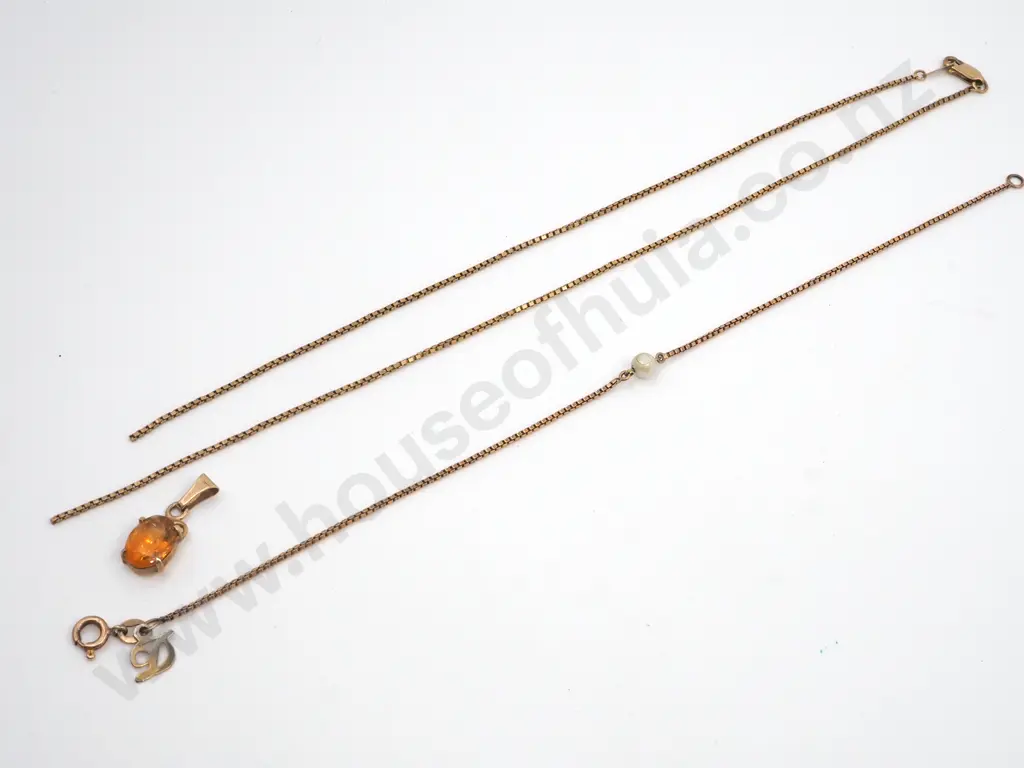 9ct Gold Chains & Pendant A/F Image 1++