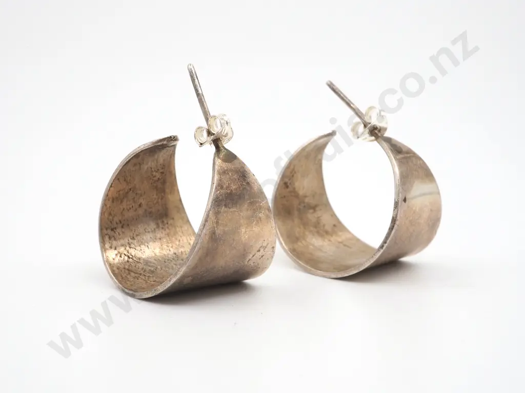 Sterling Silver Earrings Image 1++