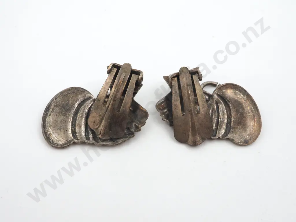 Sterling Silver African Ladies Earrings Image 1++
