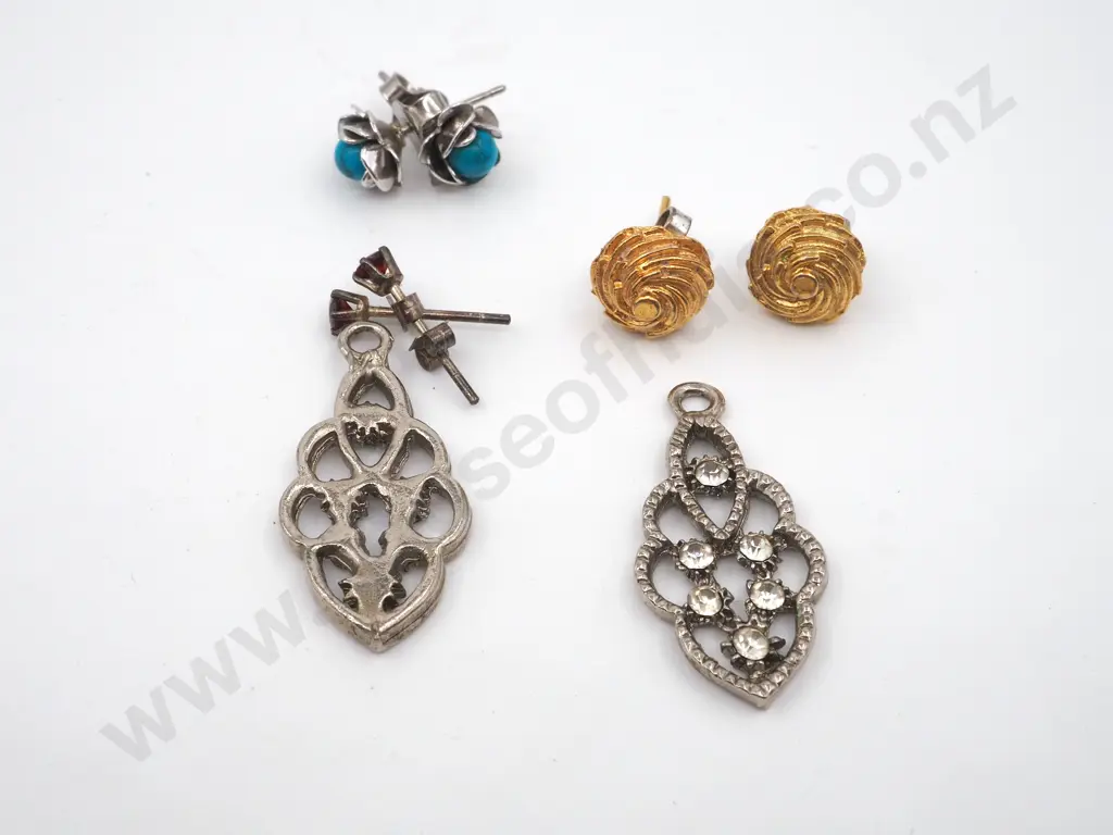 Sterling Silver & Costume Earrings Image 1++
