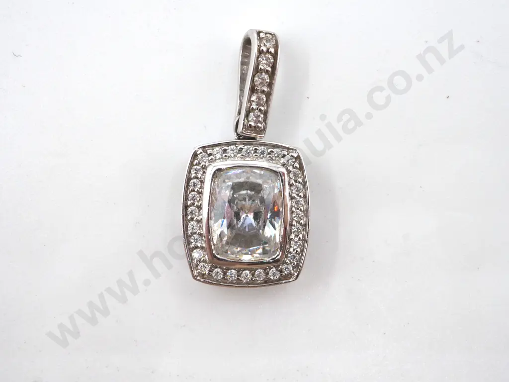 10ct White Gold CZ Pendant Image 1++