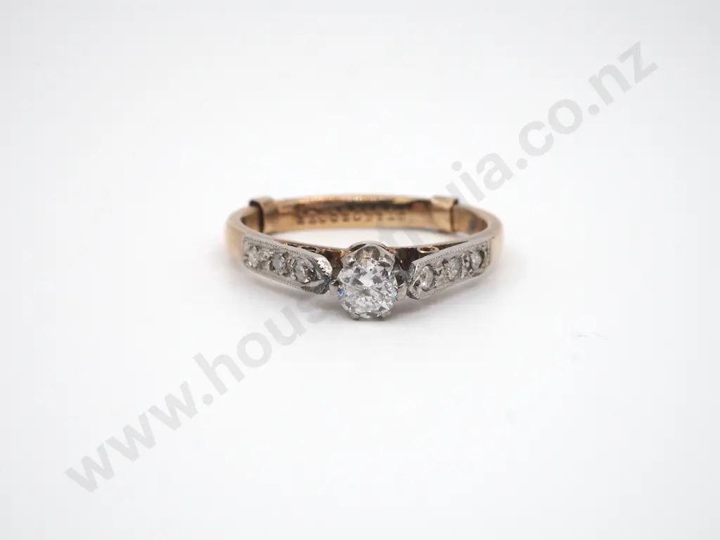 18ct Diamond Ring, Valuation Image 1++