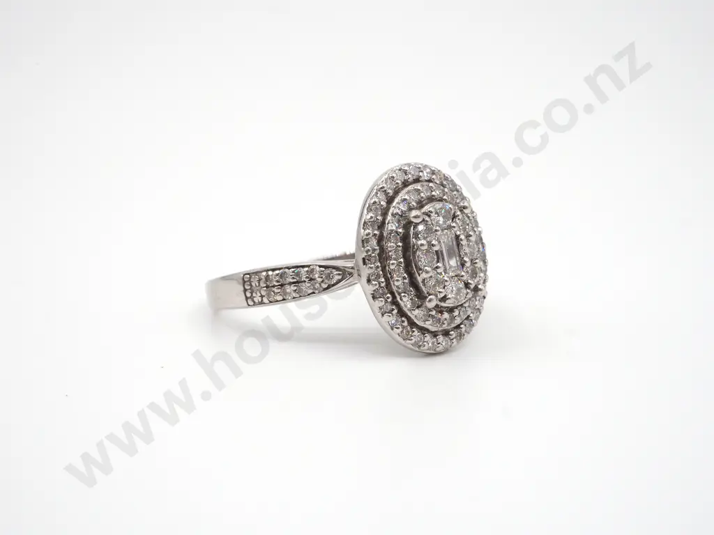 9ct White Gold Diamond Cluster Ring Image 1++