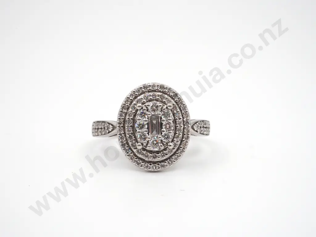 9ct White Gold Diamond Cluster Ring Image 1++