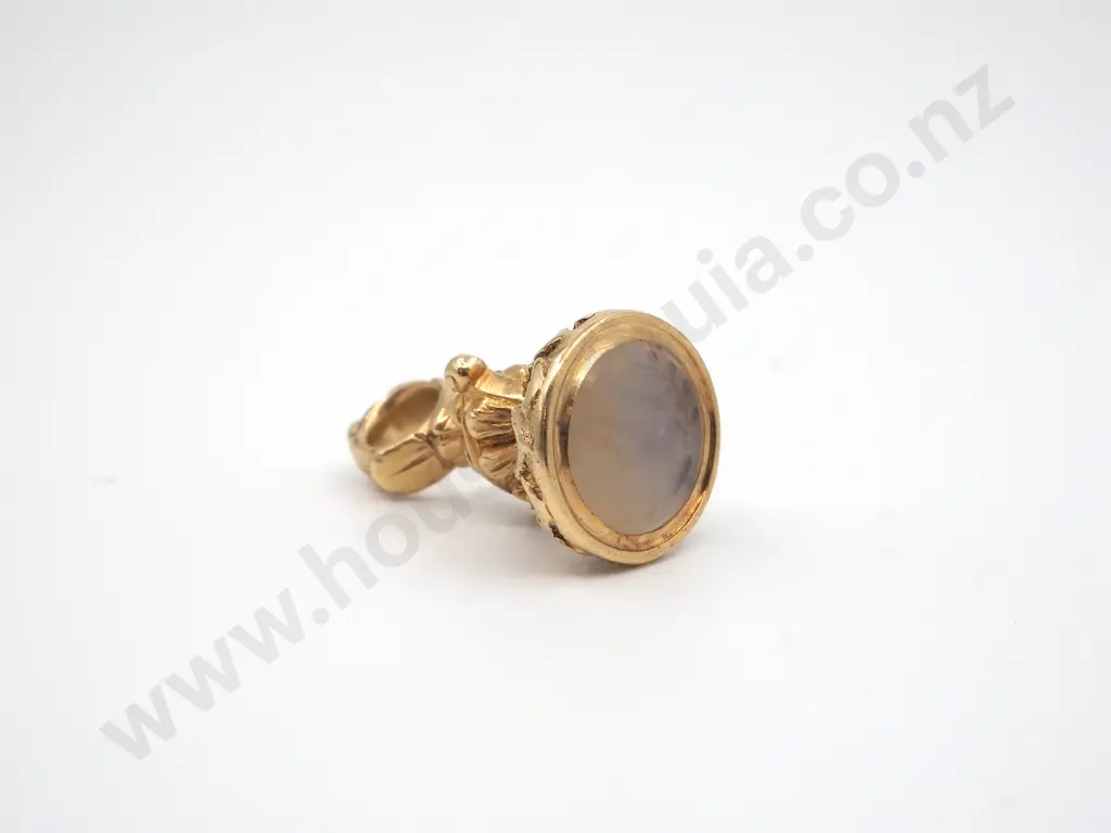14ct Gold Antique Fob Seal - Dove & Olive Branch Image 1++