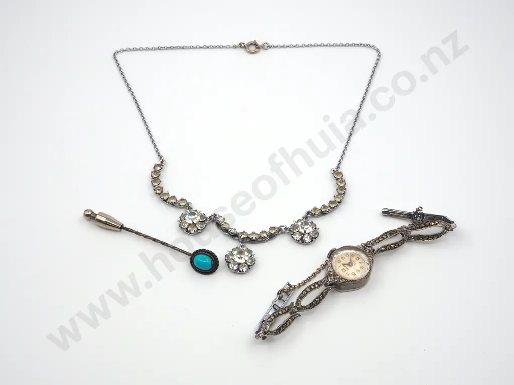 Costume Jewellery w Watch Image 1++