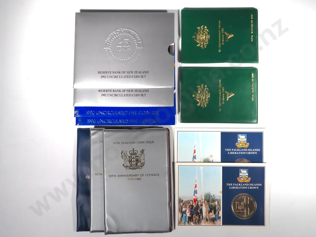 10 Uncirculated Coin Sets Image 1++