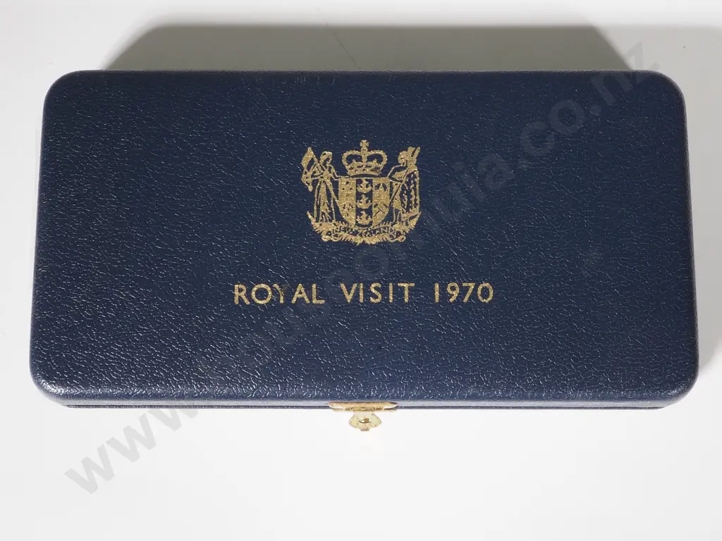 13 New Zealand Plush Cased Polished: Total CV $350 NZD Image 1++