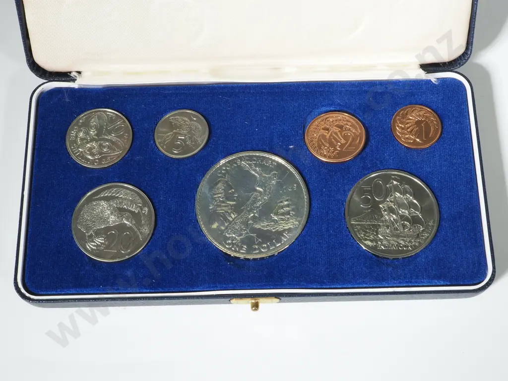 Three New Zealand 1969 Polished Sets in Plush Cases ( One missing coins) Image 1++
