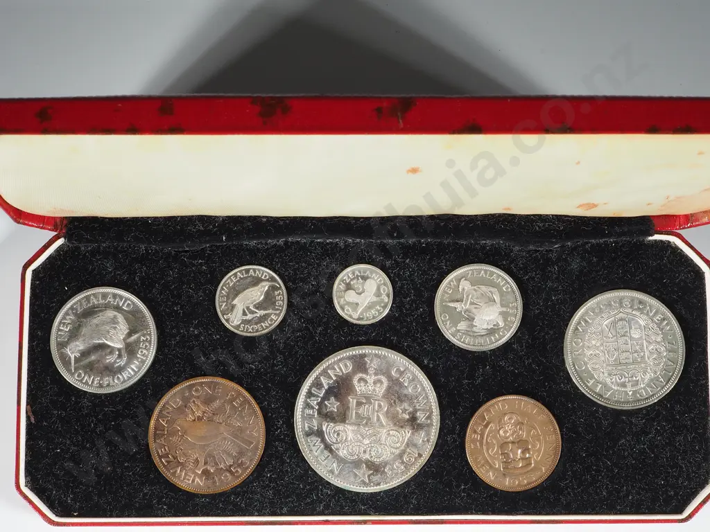 New Zealand 1953 Proof Set Image 1++