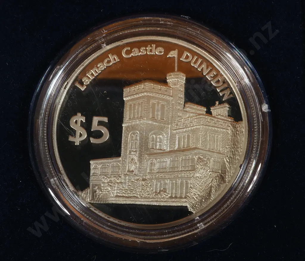 1998 Dunedin Cased $5 Proof Coin Image 1++