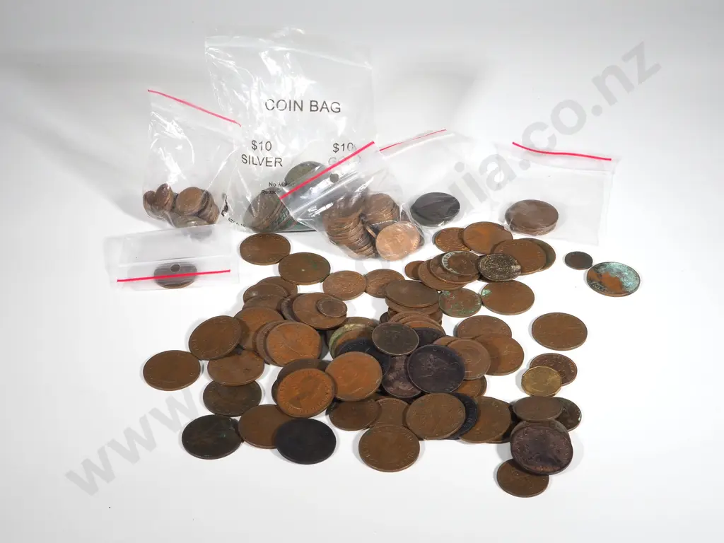Large Assortment of Mixed Commonwealth Pennies & Half Pennies  Image 1++