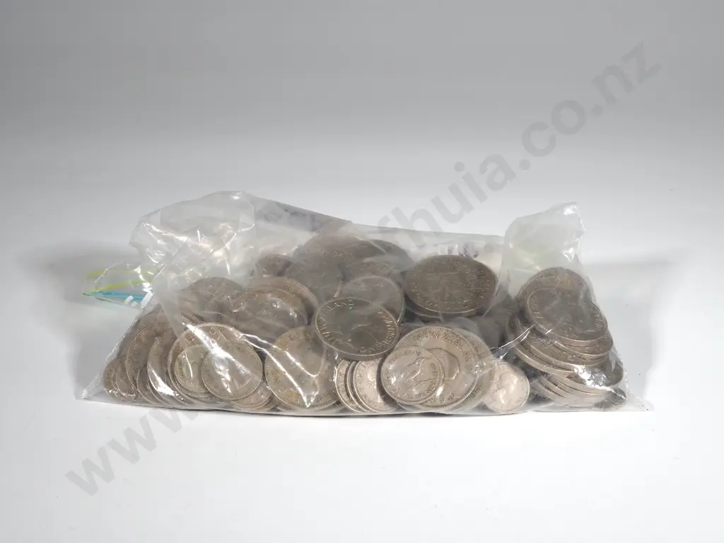 Large Quantity of Mixed New Zealand Post 1947 Pre Decimal Coinage  Image 1++