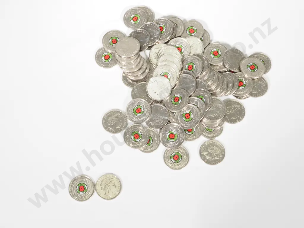 NZ Loose 2018 Armistice 50 Cent Coins x85 F - UNC Image 1++