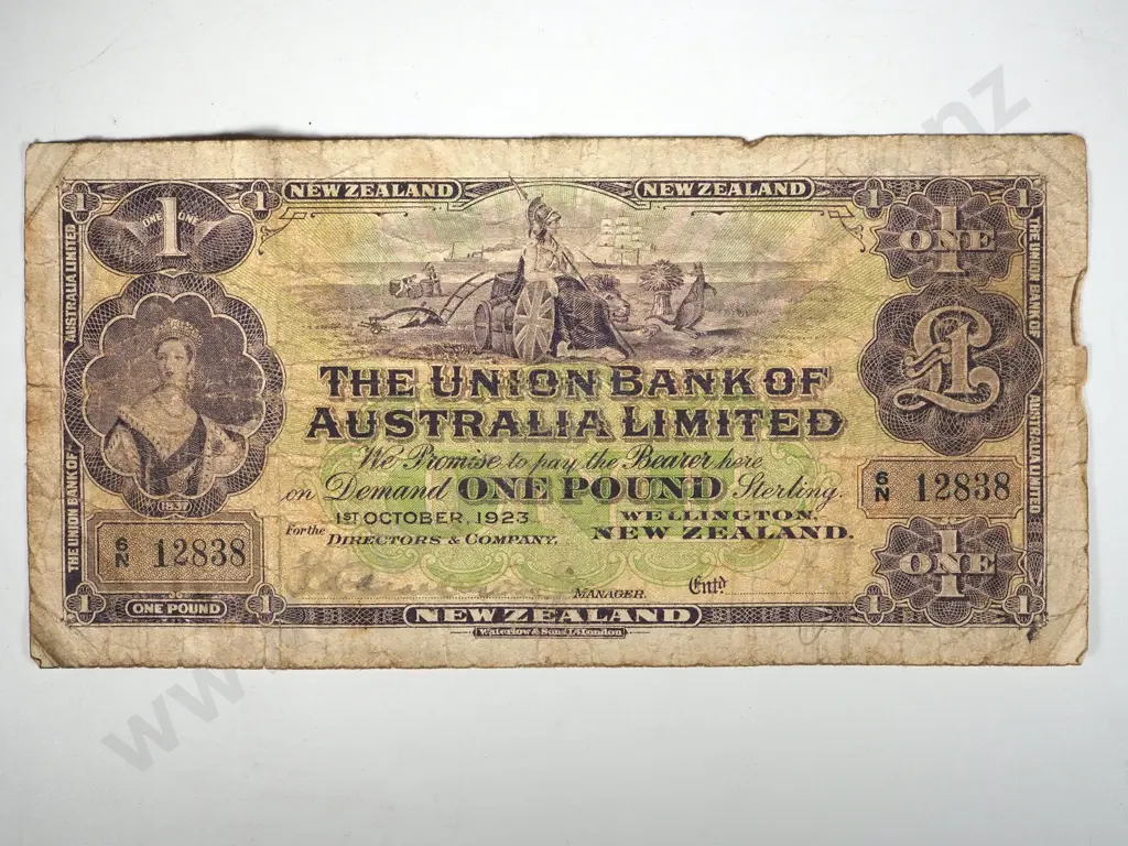 The Union Bank of Australia: New Zealand One Pound Bank Note 1923 Image 1++