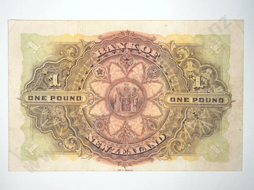 Bank of New Zealand One Pound, 1st April 1920 Image 1++