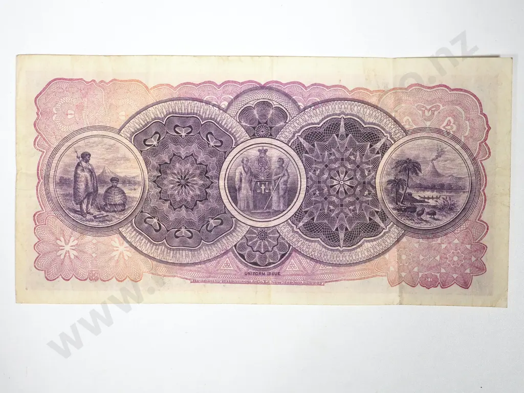 Bank of New Zealand One Pound, 1st October 1929 Image 1++