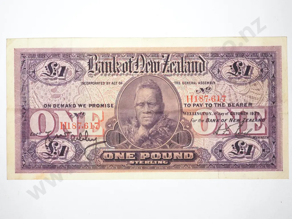 Bank of New Zealand One Pound, 1st October 1929 Image 1++