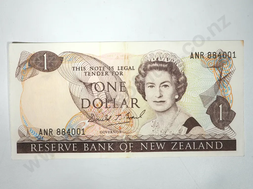 Bundle of 100 New Zealand Consecutive $1 Notes D.T. Brash, ANR 884001 - 100 Image 1++