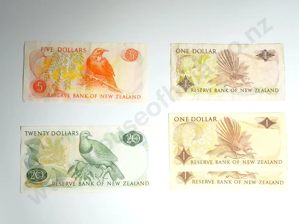 New Zealand Assortment of Banknotes: 3 x $1( One Knight & Two Hardie)  / 1 x $5 (Hardie) /1 x $20 (Hardie) Image 1++