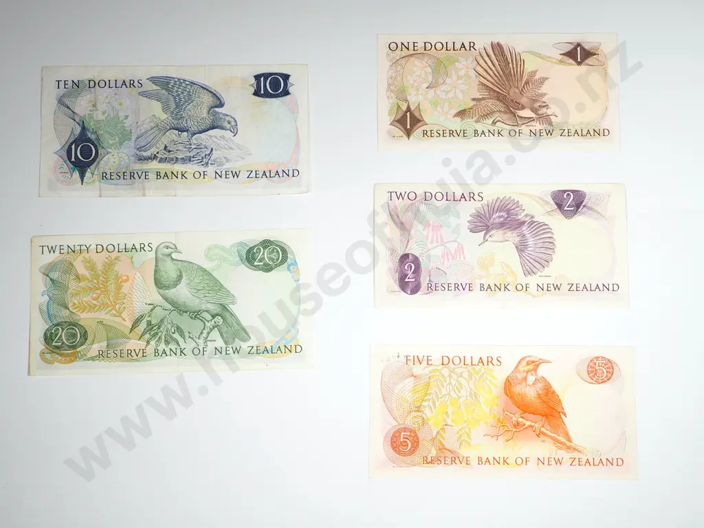 New Zealand Set of Wilkes Banknotes : $1 / $2 /  $5 / $10 / $20 Image 1++