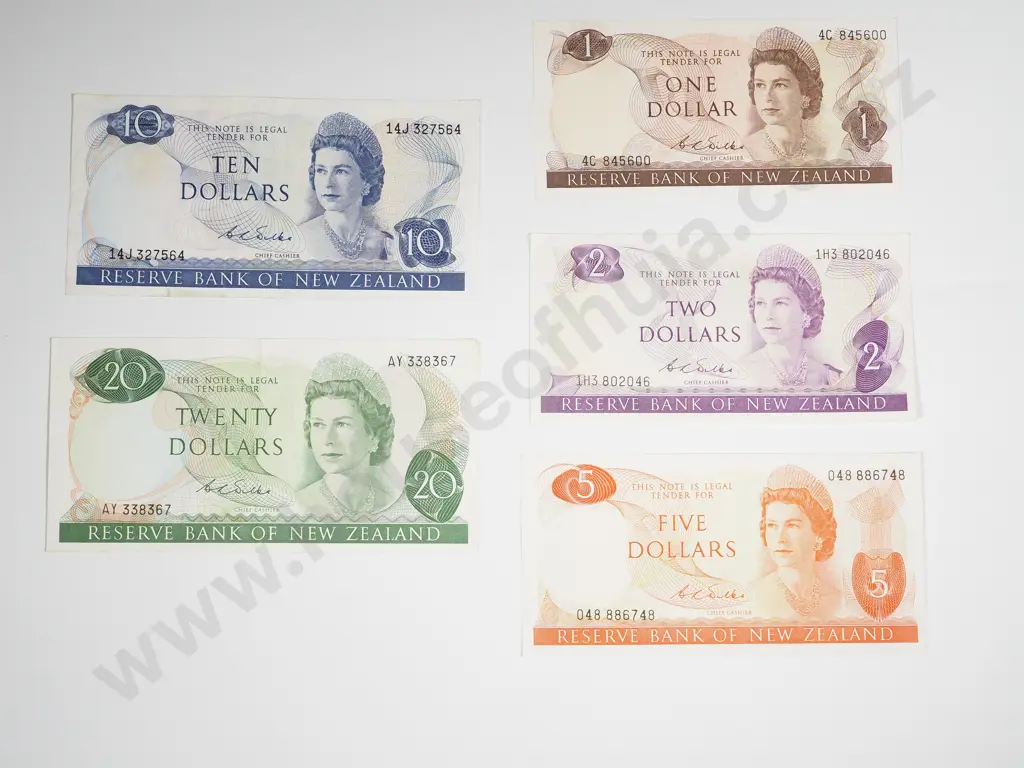 New Zealand Set of Wilkes Banknotes : $1 / $2 /  $5 / $10 / $20 Image 1++