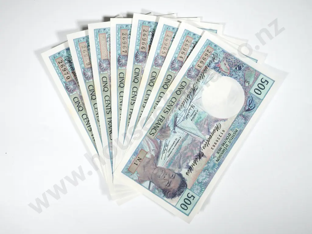 Eight New Hebrides 500 Francs Uncirculated Banknotes: Total CV $1080 USD Image 1++