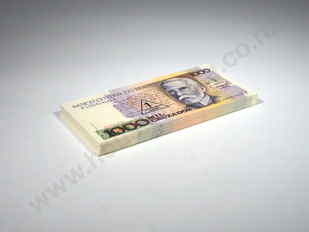 100 Brazil 1000 Cruzados UNC Banknotes Image 1++