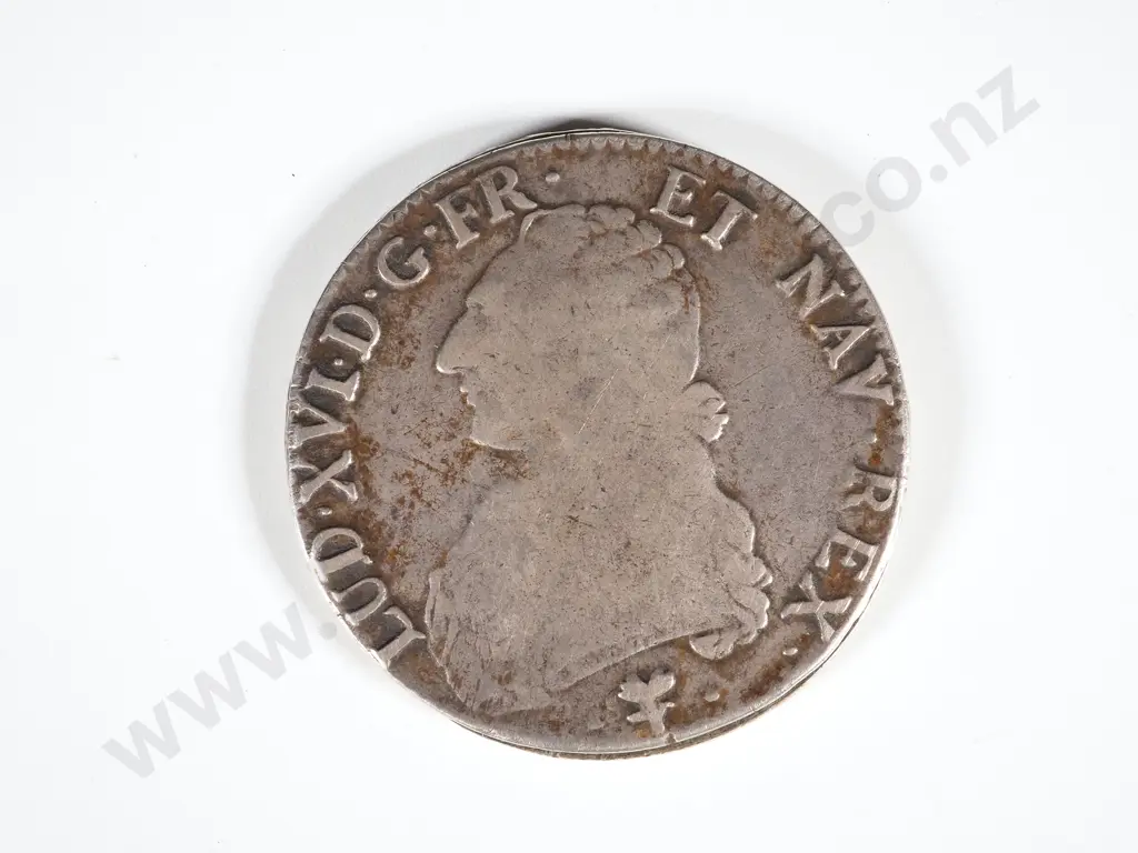 1789 France Louis XVI Silver Ecu - Hollowed Out Love Note Holder Image 1++