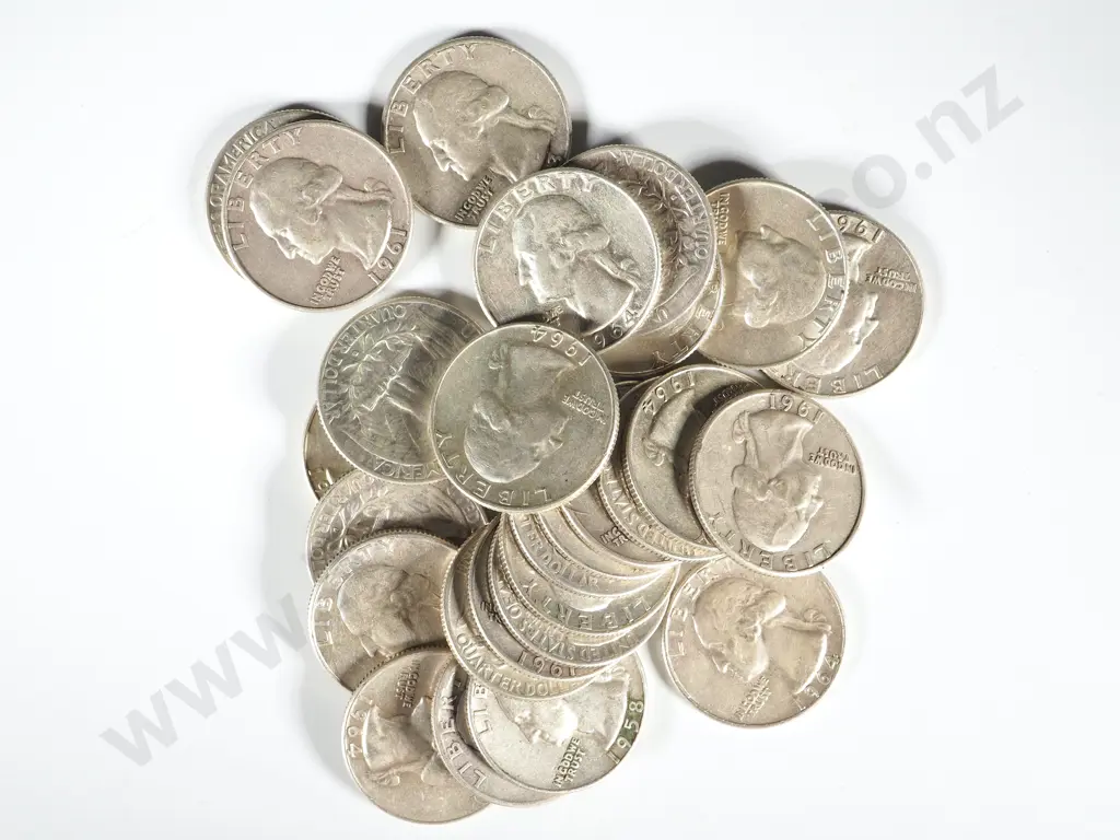 USA: Collection of 90% Silver Quarters Image 1++