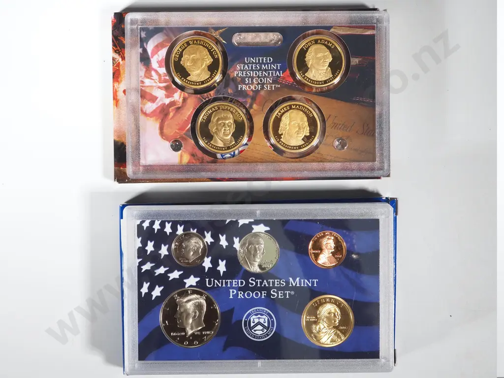 USA: Collection of Proof and Mint Sets Image 1++