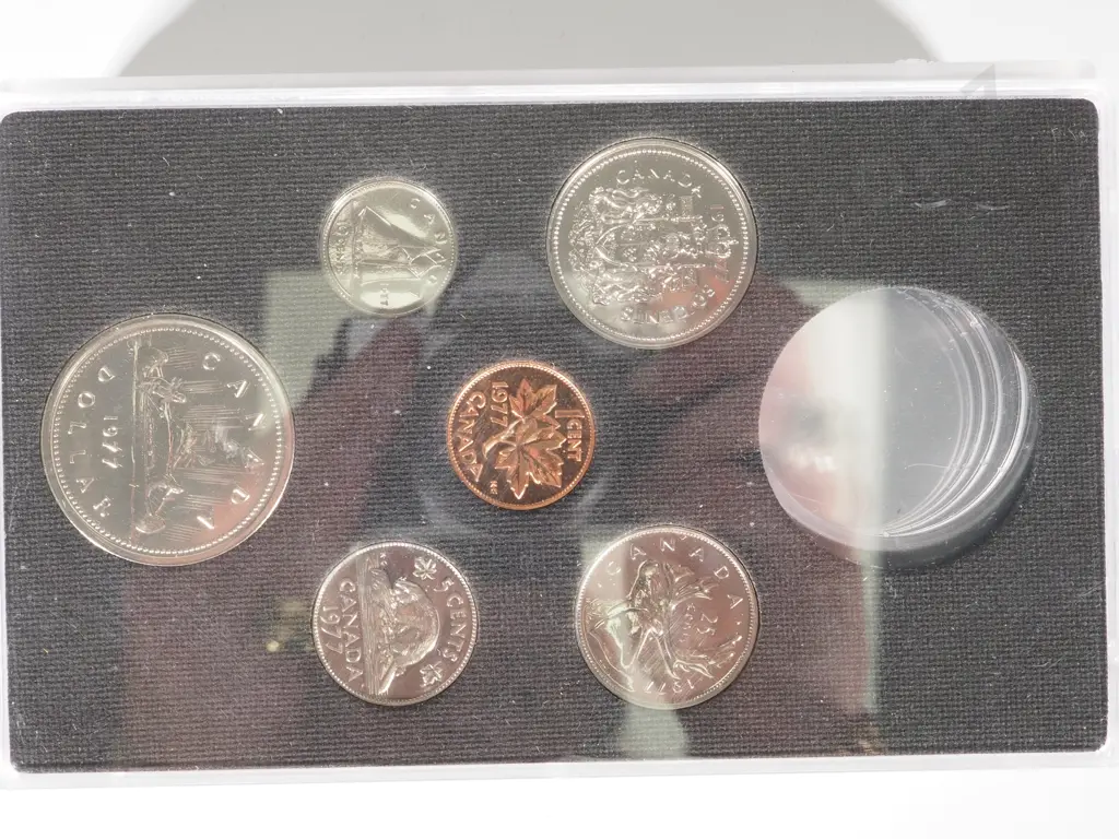 Canada: 6 Specimen Sets Each Missing Large Silver Dollar Image 1++