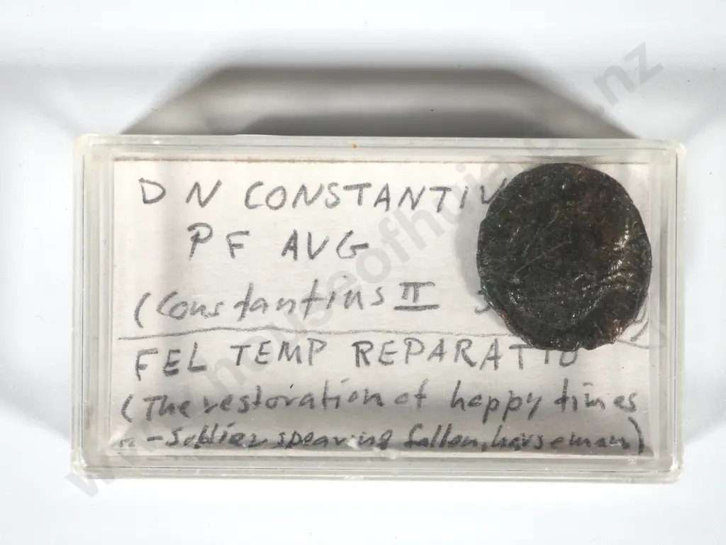 DN Constantius Roman Coin 337-361 AD  Image 1++