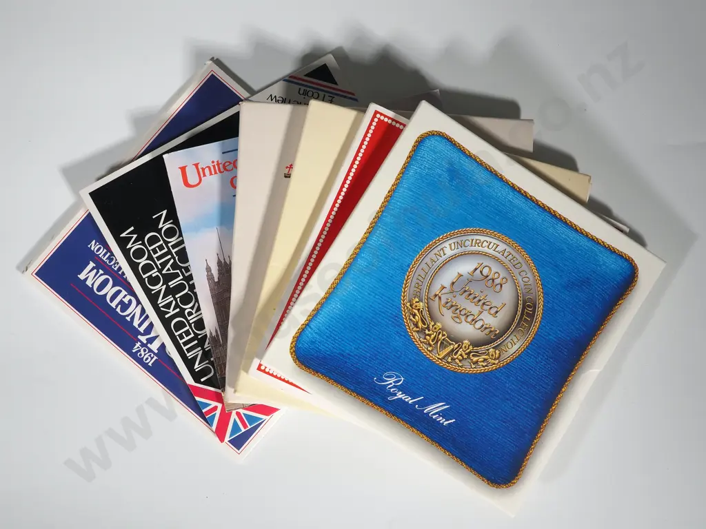 Great Britain:  20 1982 UNC Sets Image 1++