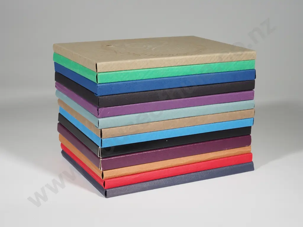 Great Britain:  13 Proof Sets: 1970 - 1982 Image 1++