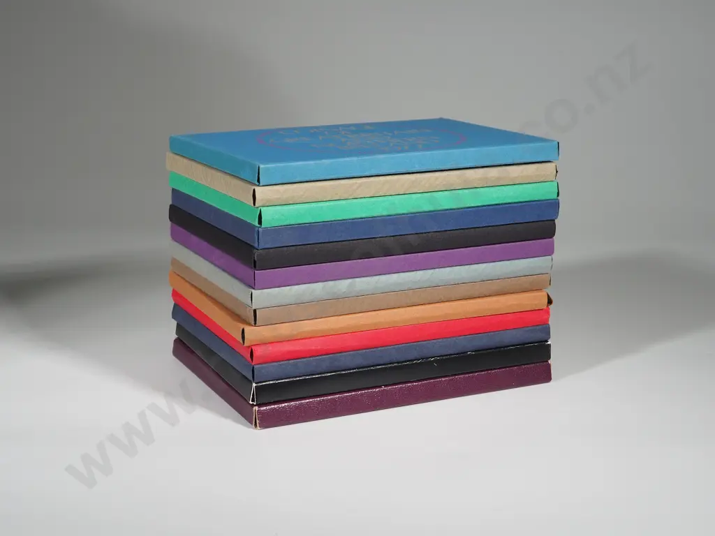 Great Britain:  13 Proof Sets: 1970 - 1982 Image 1++