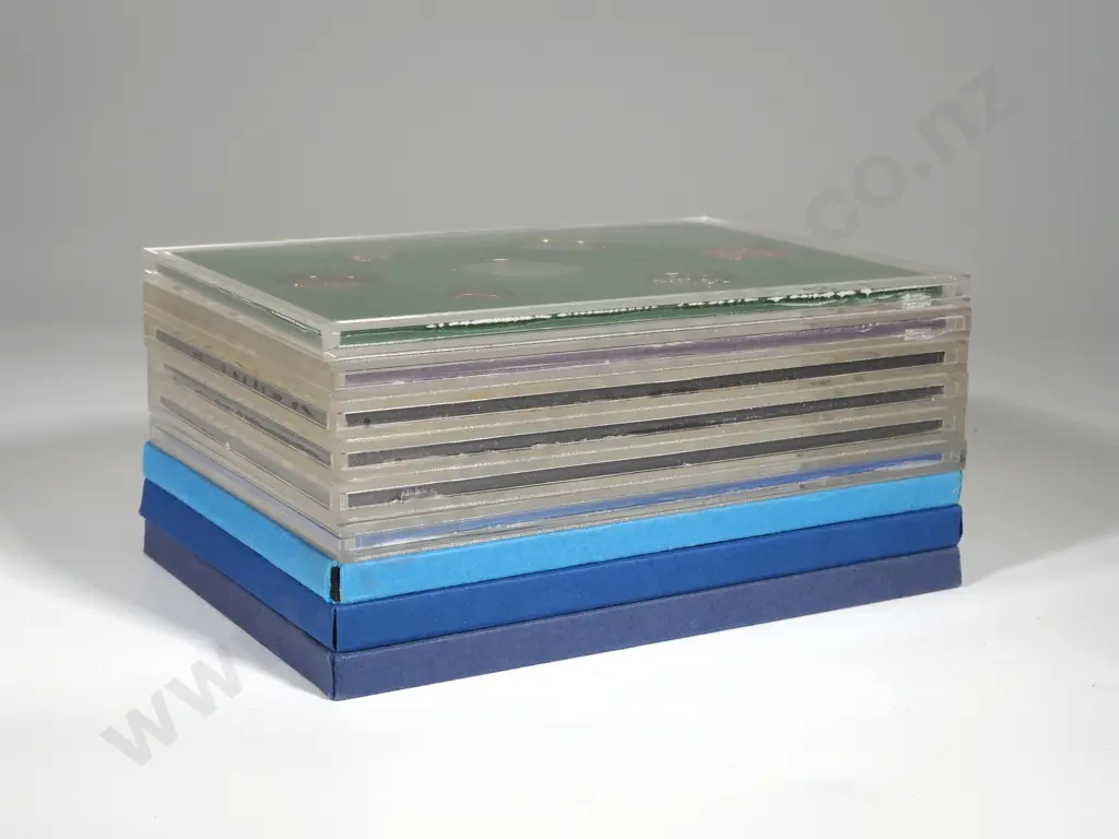 Great Britain: Nine Proof Sets: Combined C.V. GBP 145 (NZD $31 ) Image 1++
