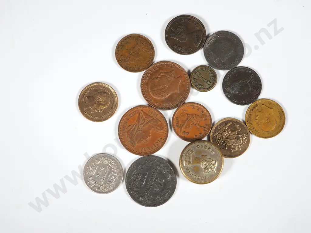 United Kingdom: 12 Antique Model Coins Image 1++
