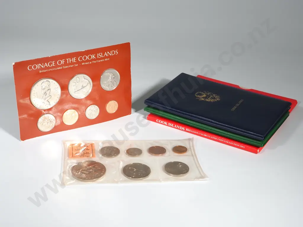 Cook Islands: Coin Sets  Combined C.V. US $100 (NZD $180) Image 1++