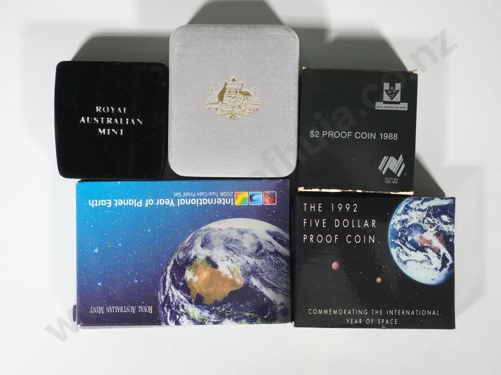 Australia: 10 Misc Proof Coins, Cased with COA’s Image 1++