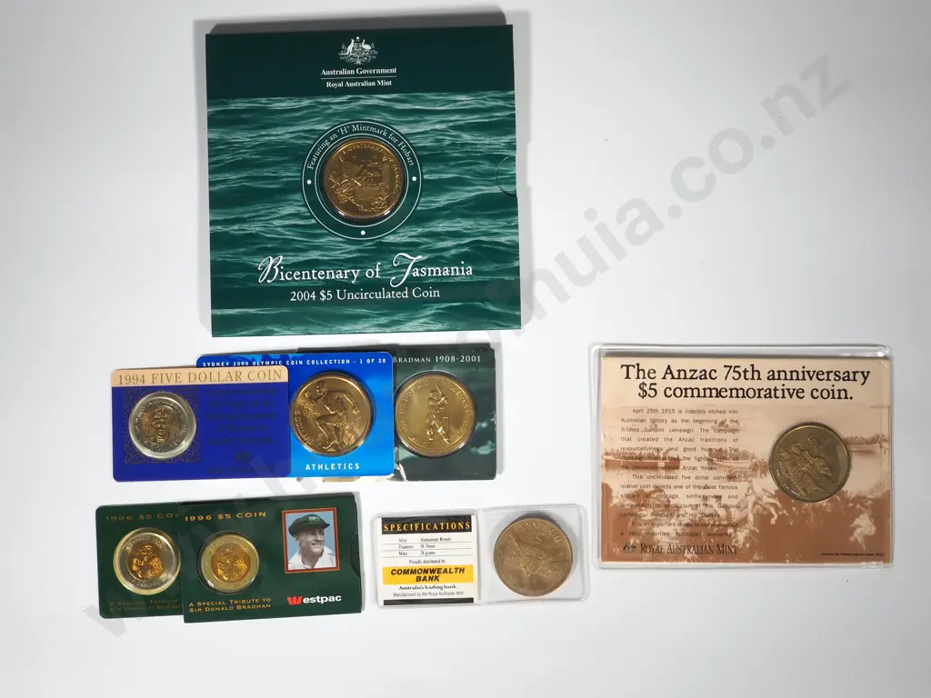 Australia: 12 UNC Five Dollars Coins in Original Packaging Image 1++