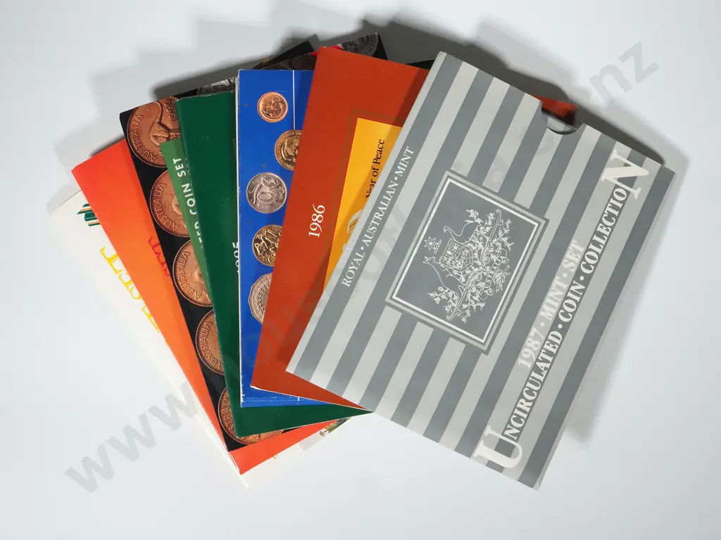 Australia: 9 Royal Australian Mint UNC Sets Image 1++