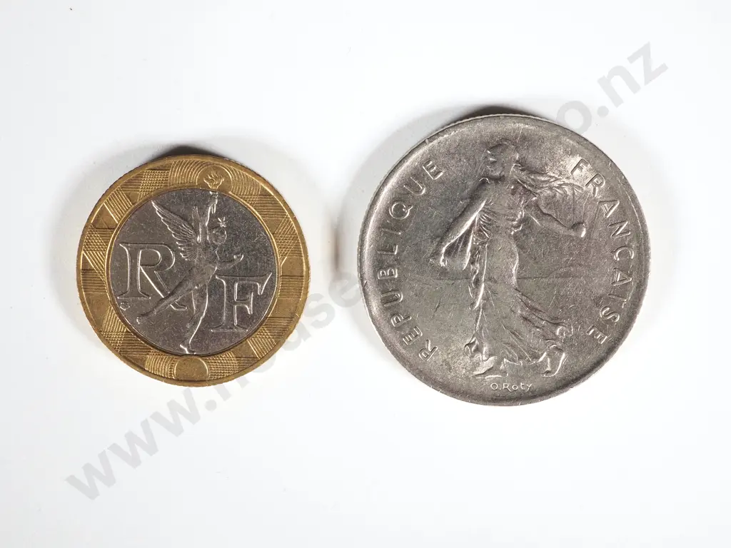 France Currency Coins - Face Value of 2075 Francs Image 1++