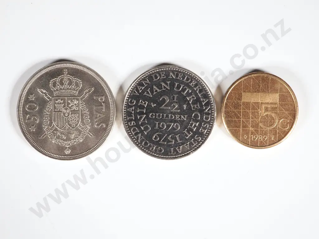 Various European Currency Coins - Some Exchangeable: NZD Equivalent $290 Image 1++