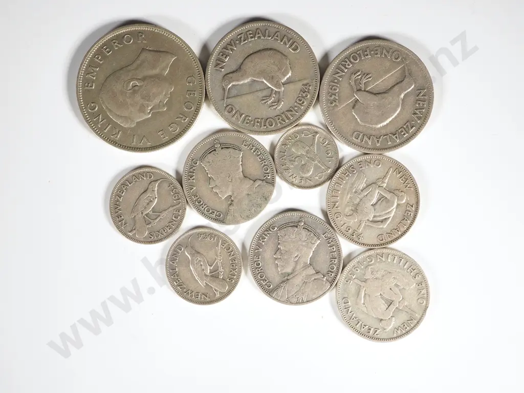 Collection of 50% Silver Pre Decimal New Zealand Coinage Image 1++